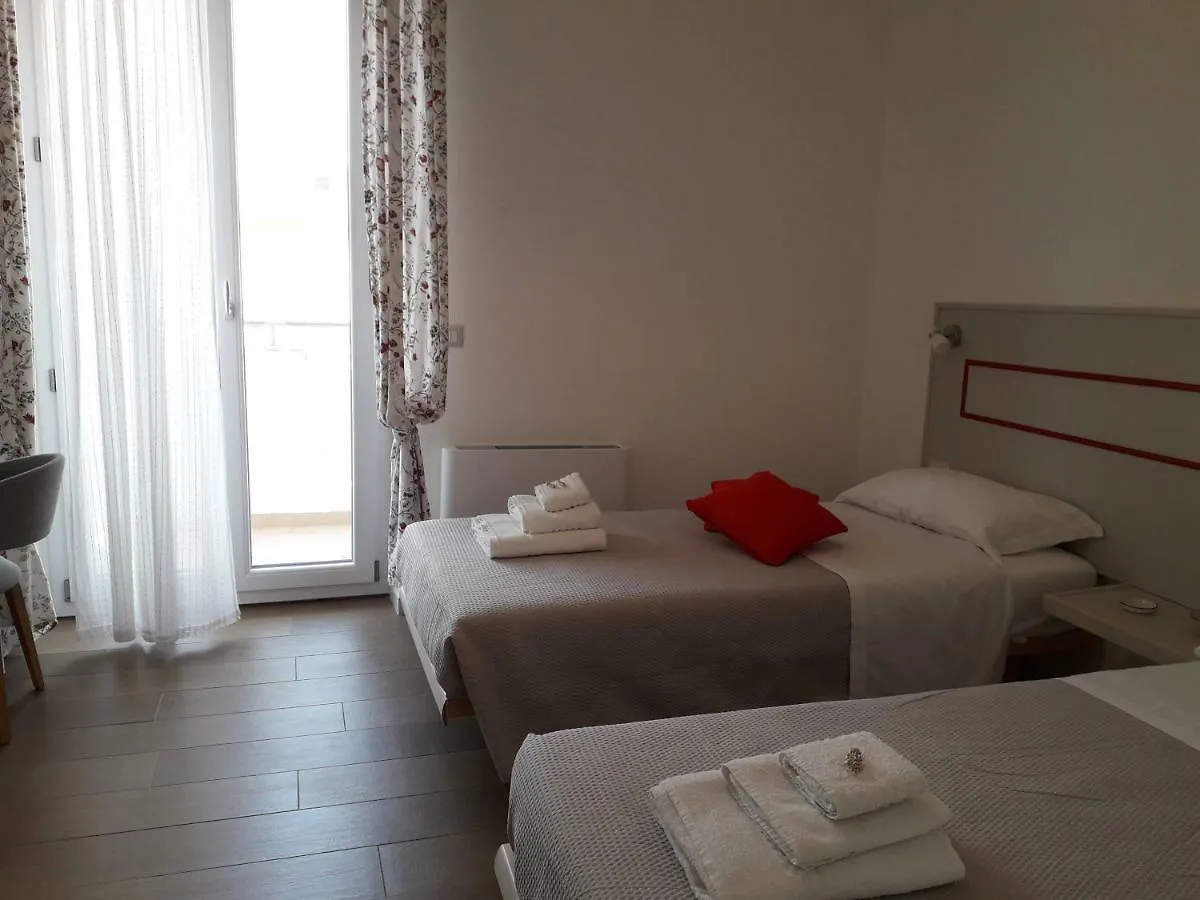 Jolie Julie Accomodation Sassari Pensión