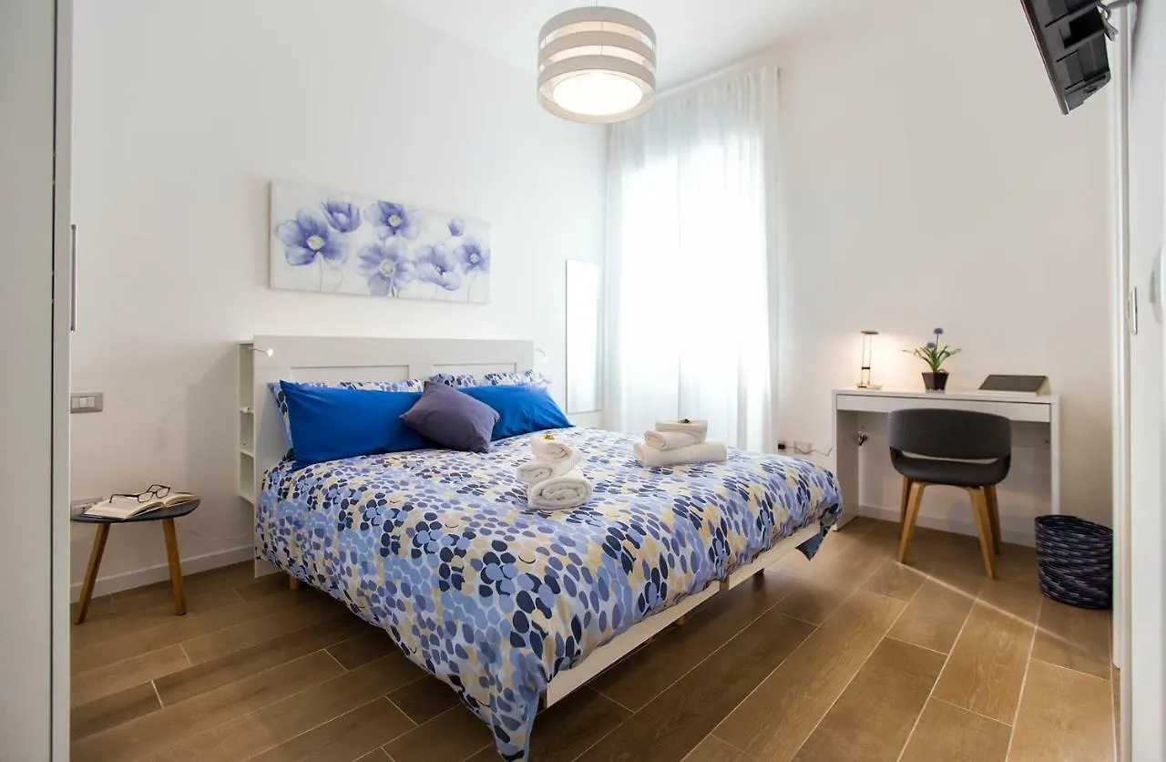 Jolie Julie Accomodation ساساري
